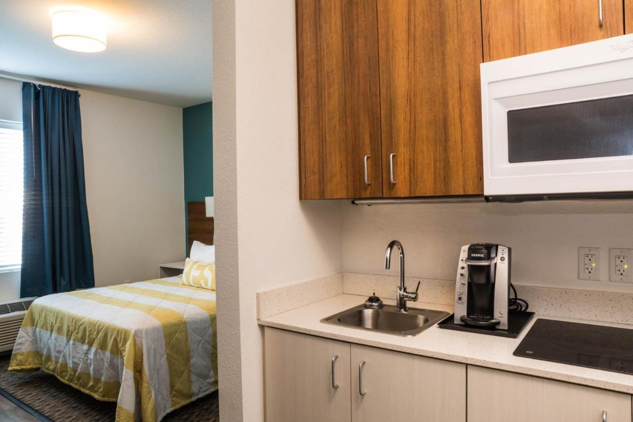 Uptown Suites Extended Stay Austin Tx - Downtown Экстерьер фото